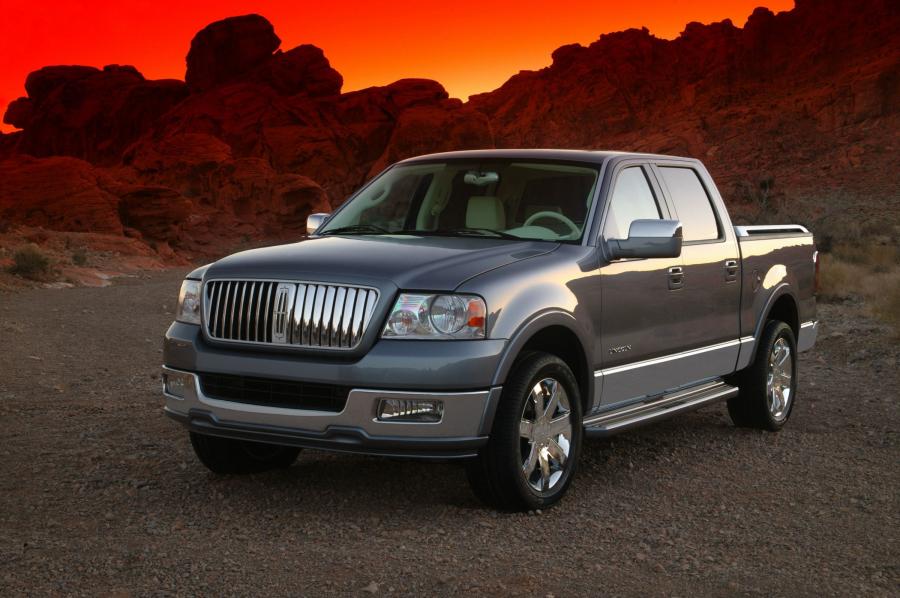  Lincoln Mark LT Concept 2004 года  (фото 36 из 51)